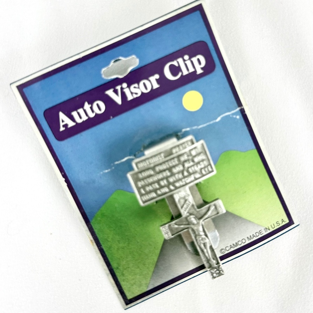 New w Tag Auto Car Visor Clip Crucifix Motorist Prayer Catholic CAMCO USA